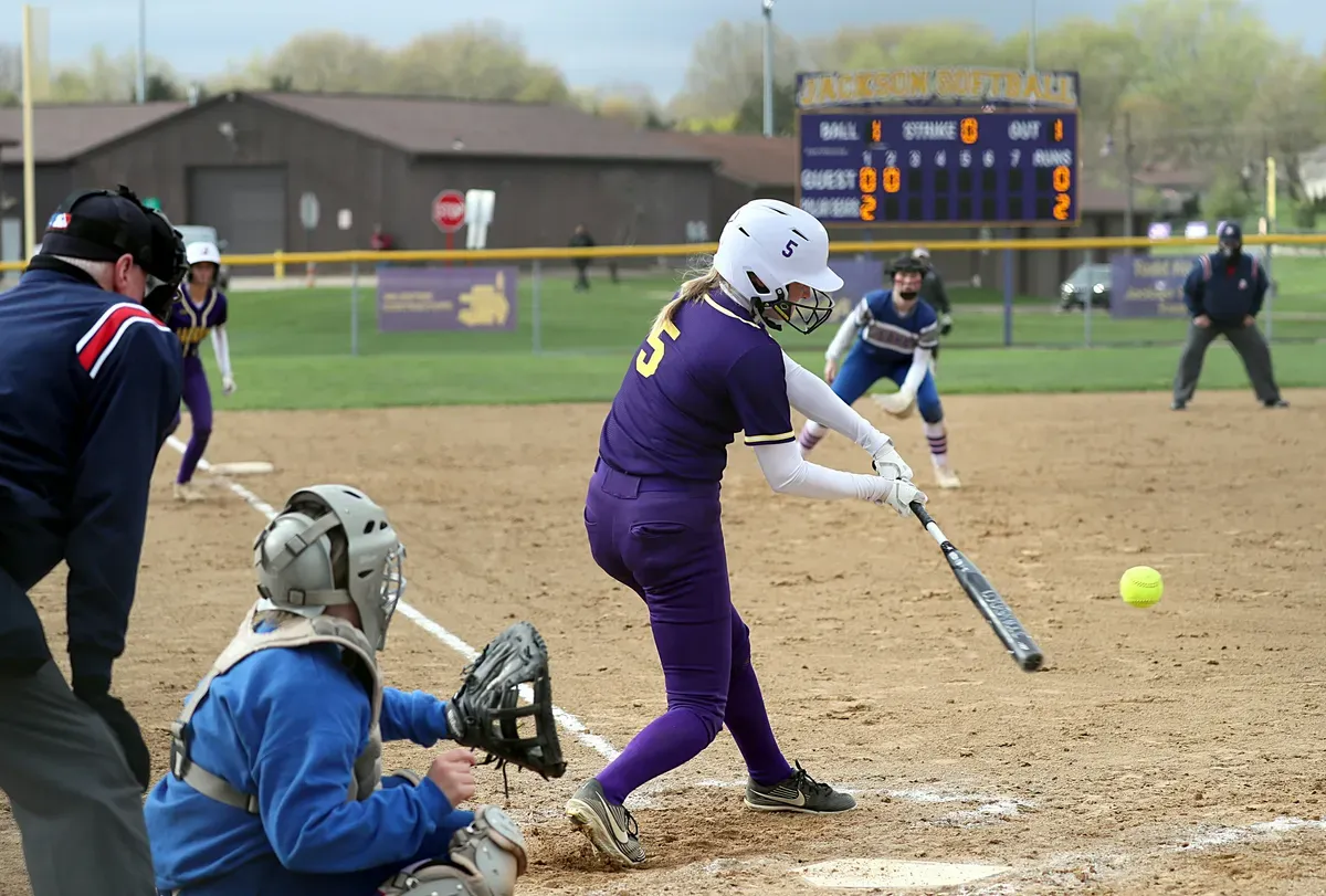 Hari Softball Sedunia Diperingati Tiap 13 Juni, Berikut Sejarahnya (Sumber: Unsplash/Chris Chow)