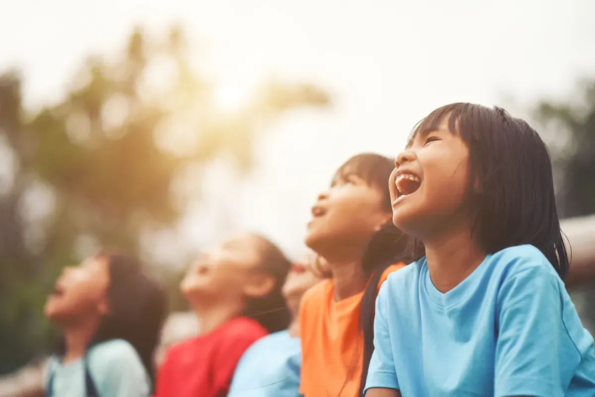 llustrasi. Menjaga kesehatan mental anak. (Sumber: Freepik/jcomp)