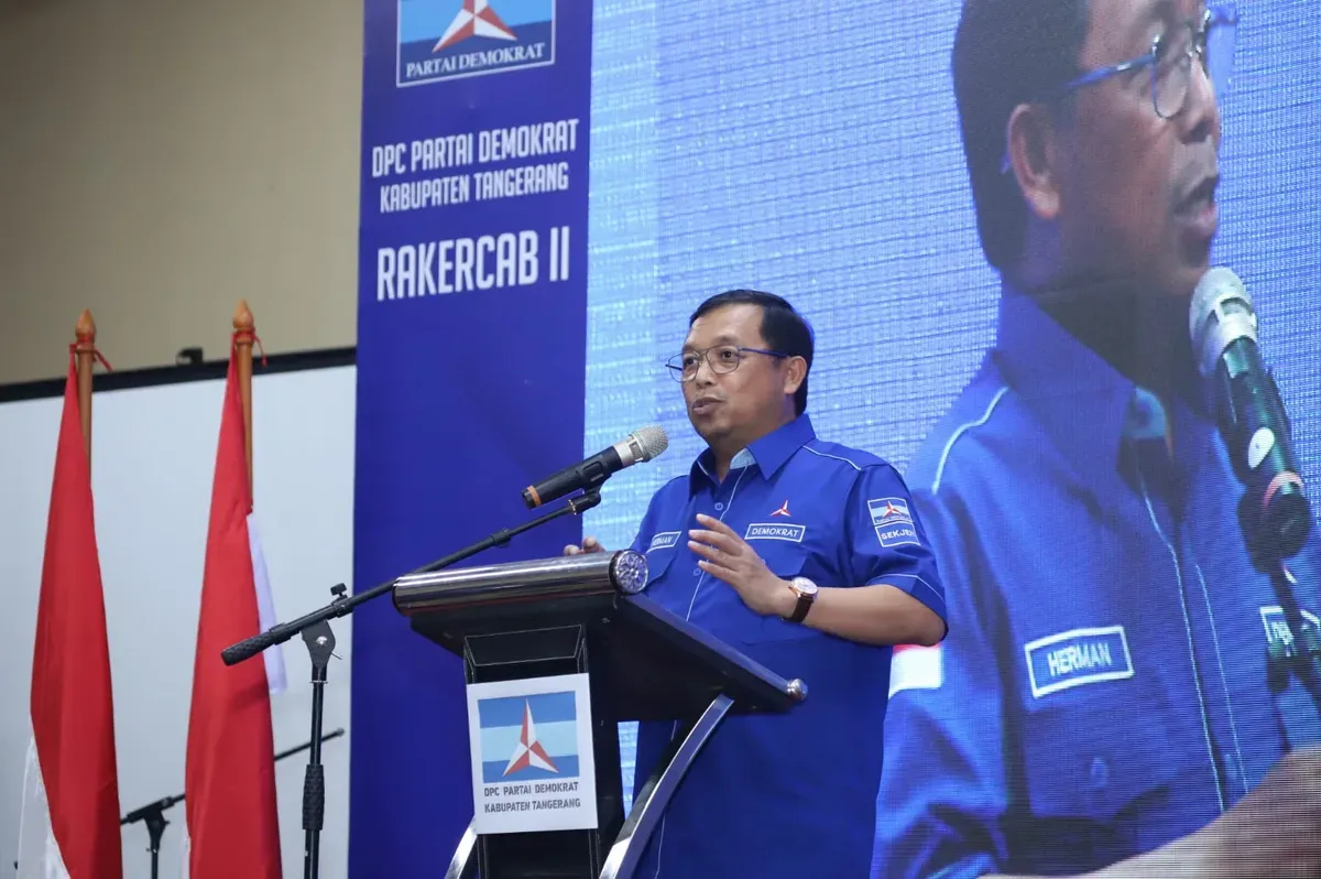Sekretaris Jenderal DPP Partai Demokrat, H. Herman Khaeron, membuka Rakercab II DPC Partai Demokrat Kabupaten Tangerang di Hotel kawasan Curug, kemarin. (Sumber: Dok. DPC Demokrat Kabupaten Tangerang)