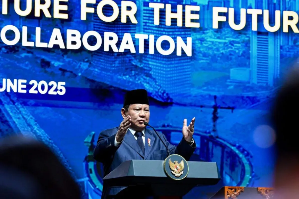 Presiden Prabowo menyampaikan pidato dalam Konferensi Internasional Infrastruktur Tahun 2025 yang digelar di Jakarta Convention Center (JCC), Jakarta, Kamis, 12 Juni 2025. (Sumber: presidenri.go.id)