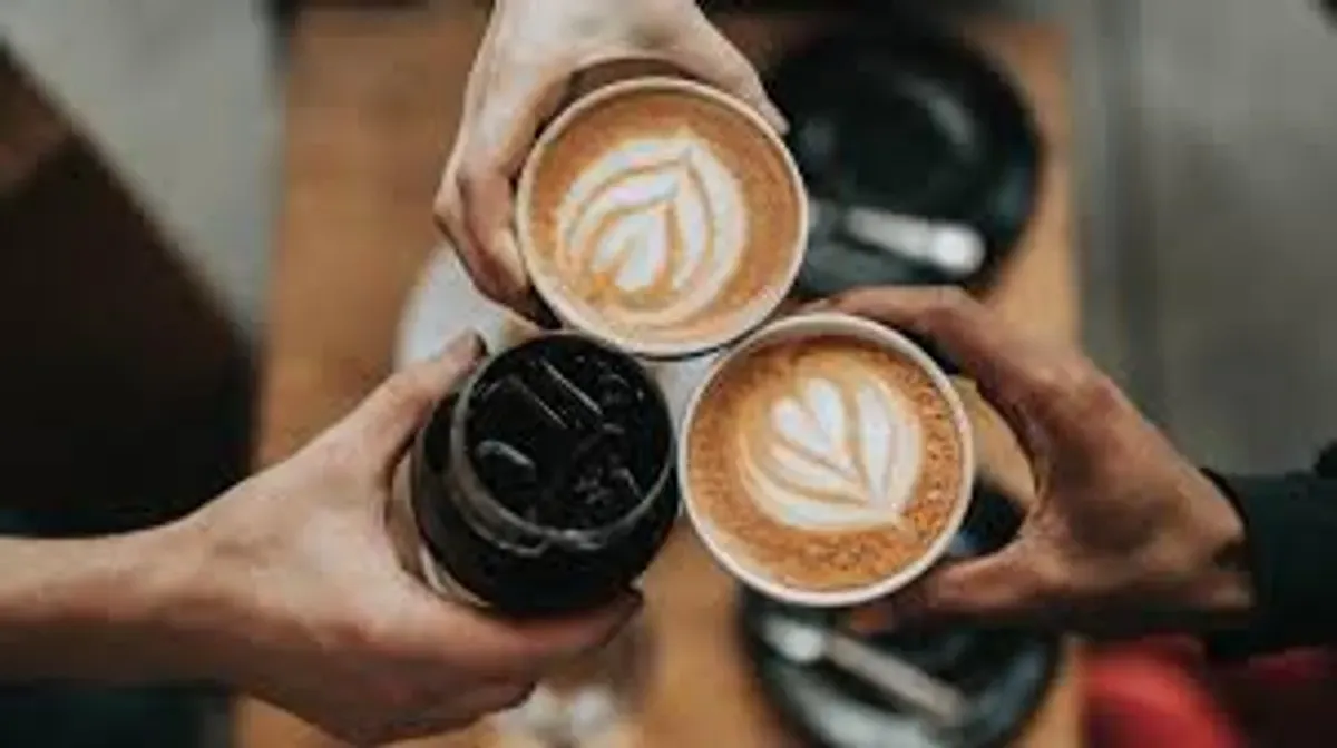 Viral! Jualan Kopi Susu Modal Rp4.000, Dijual Rp8.000, Cuan Maksimal Setiap Bulan (Sumber: Pinterest)