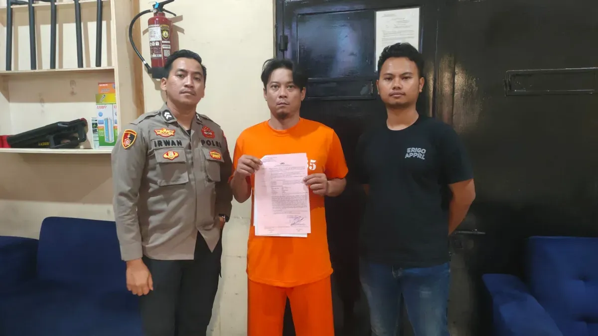 Pria inisial DF, ditangkap polisi karena bertindak seperti koboi jalanan dengan menodongkan airsoft gun di Jalan Raya Soleh Iskandar, Kota Bogor. (Sumber: Dok Polresta Bogor Kota)