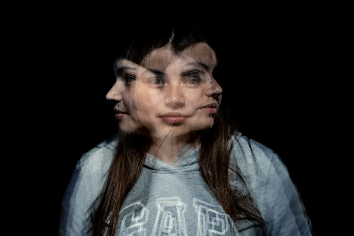 Ilustrasi-Apa Itu Bipolar dan Bagaimana Fasenya? Simak Penjelasannya di Sini (Sumber: Unsplash/Mark Farías)