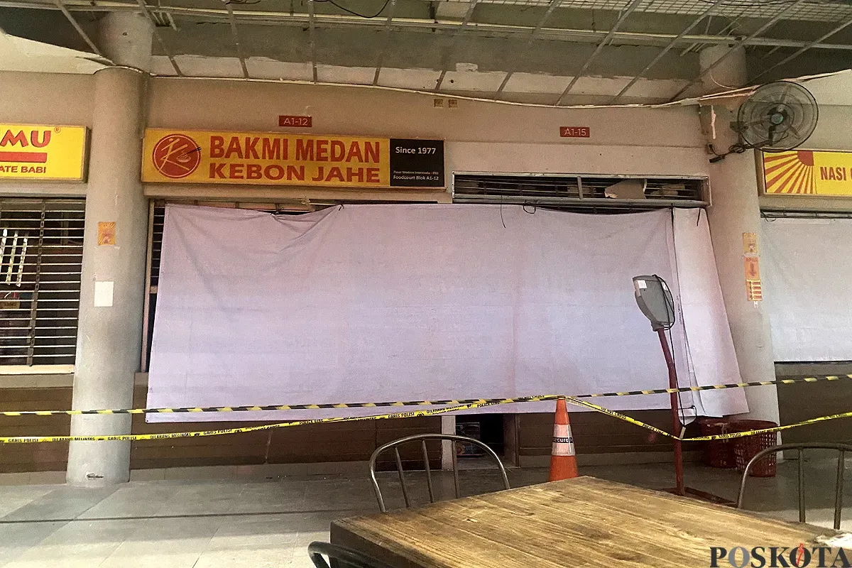 Kondisi tenant yang terkena ledakan gas di Pasar Intermoda BSD, Kecamatan Cisauk, Kabupaten Tangerang pada Senin, 16 Juni 2025. (Sumber: POSKOTA | Foto: Primayanti)