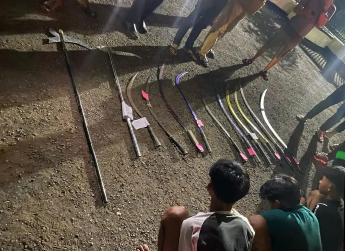 Polisi berhasil mengamankan empat pelaku pengeroyokan yang menewaskan anggota karang taruna di Kampung Citarik, Desa Jatireja, Kecamatan Cikarang Timur, Kabupaten Bekasi. (Sumber: Humas Polres Metro Bekasi)