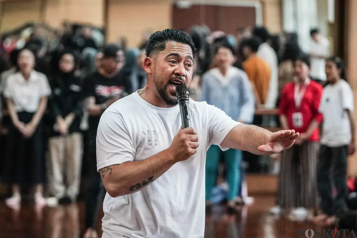 Kelompok budaya Te Whare Karioi menampilkan tarian Haka di Taman Ismail Marzuki, Jakarta, Rabu, 18 Juni 2025. (Sumber: Poskota/Bilal Nugraha Ginanjar)