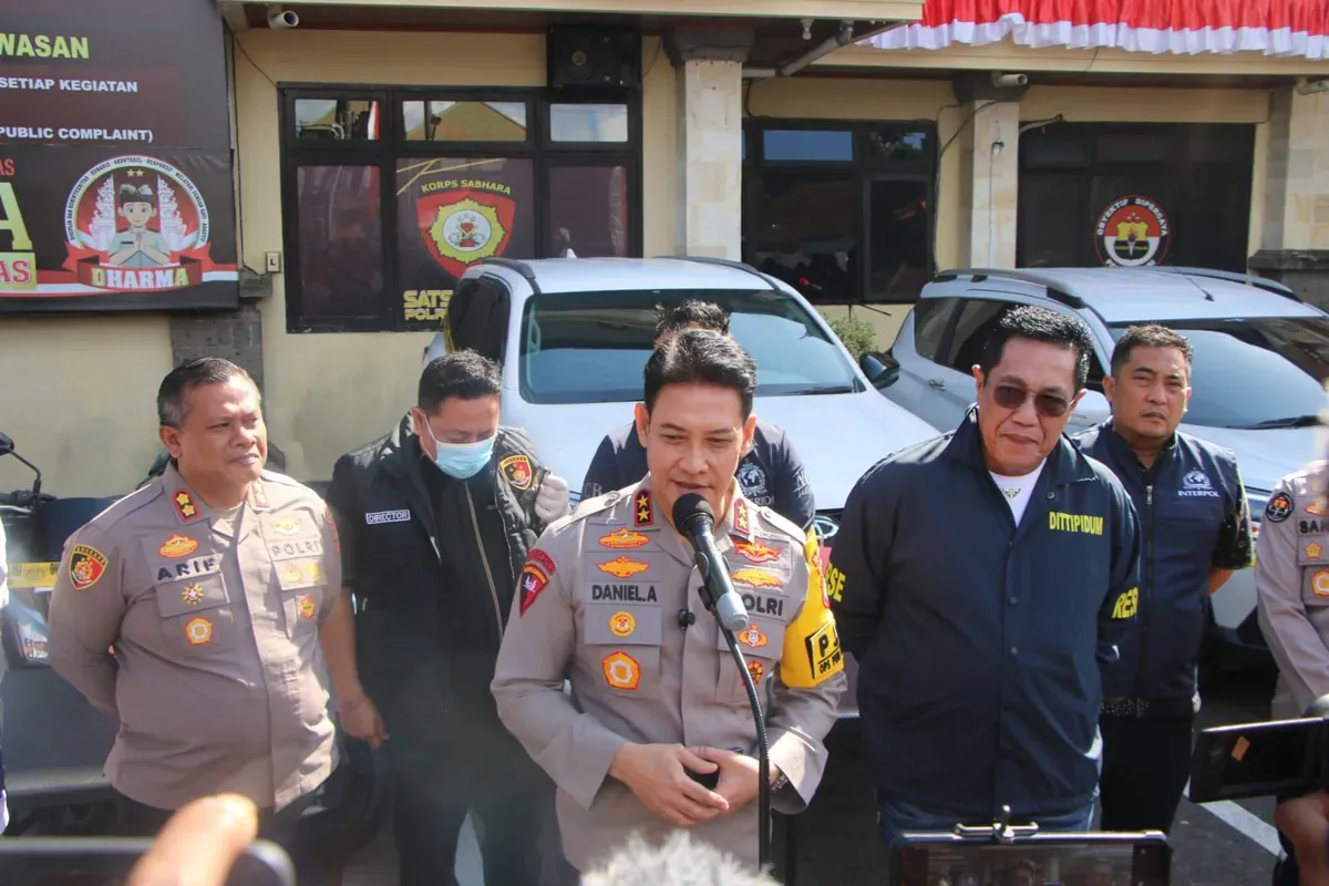 Kapolda Bali Irjen Daniel Adityajaya saat memberi keterangan terkait kasus penembakan WNA asal Australia, Rabu, 18 Juni 2025. (Sumber: Dok Polda Bali)
