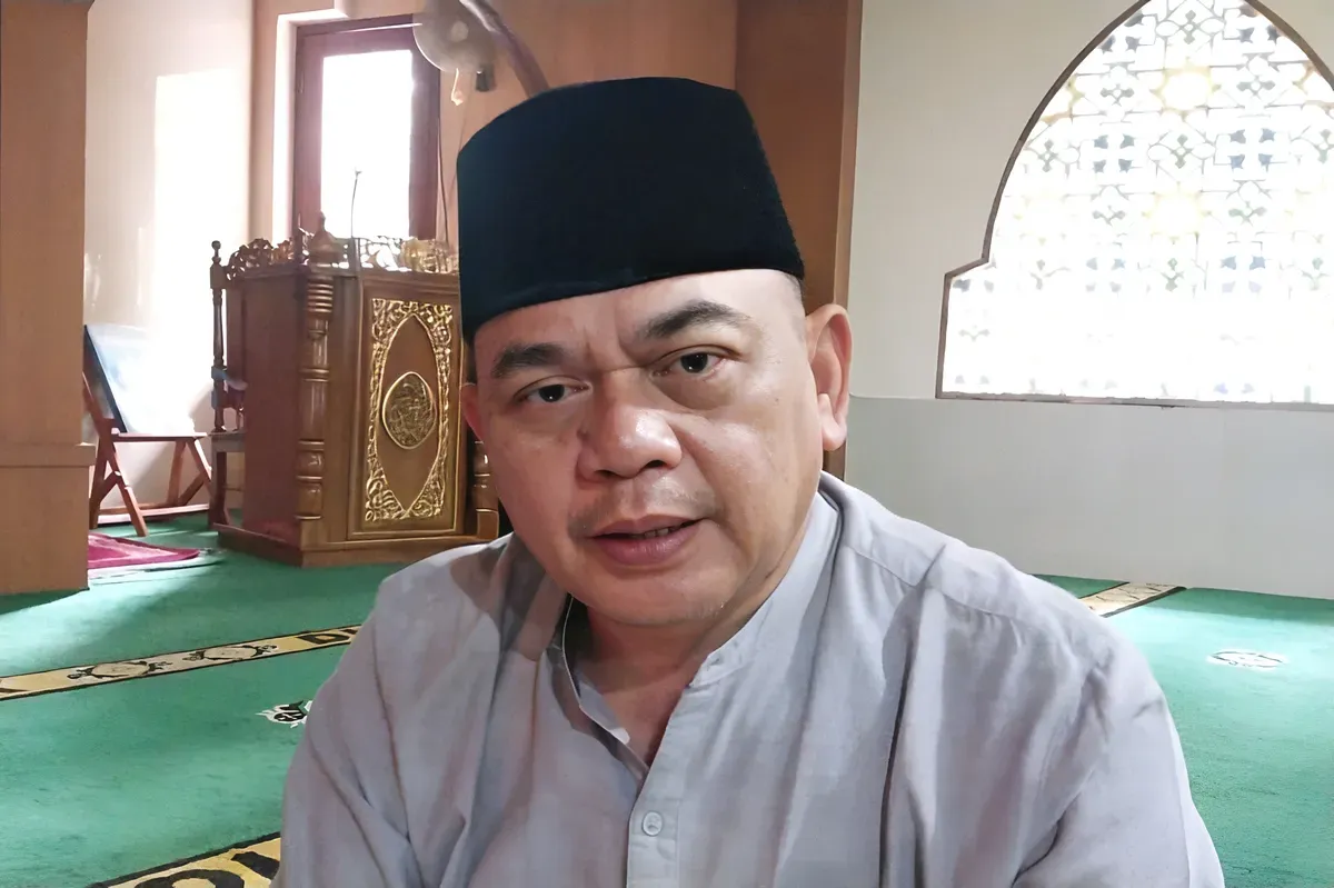 Sekretaris Dinas Pendidikan Kota Bekasi, Warsim Suryana mengatakan pihaknya telah resmi menyegel Sekolah Al Kareem Islamic School yang berlokasi di Bekasi Utara.(Poskota/Nurpini Aulia Rapika)