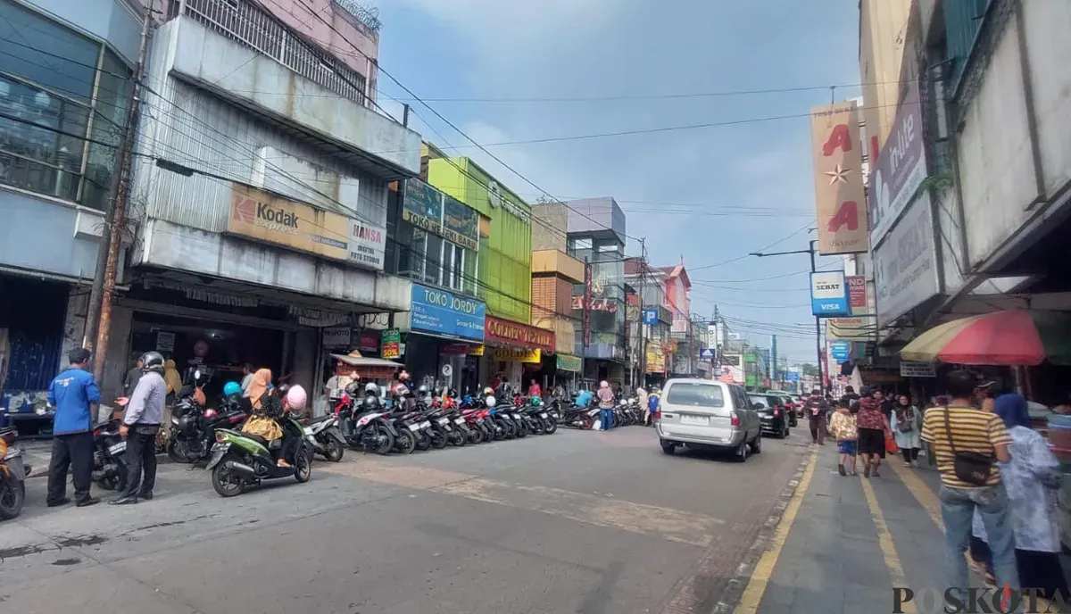 Kawasan Jalan Surya Kencana, Kota Bogor. (Sumber: Poskota/Sekar Putri Andini)