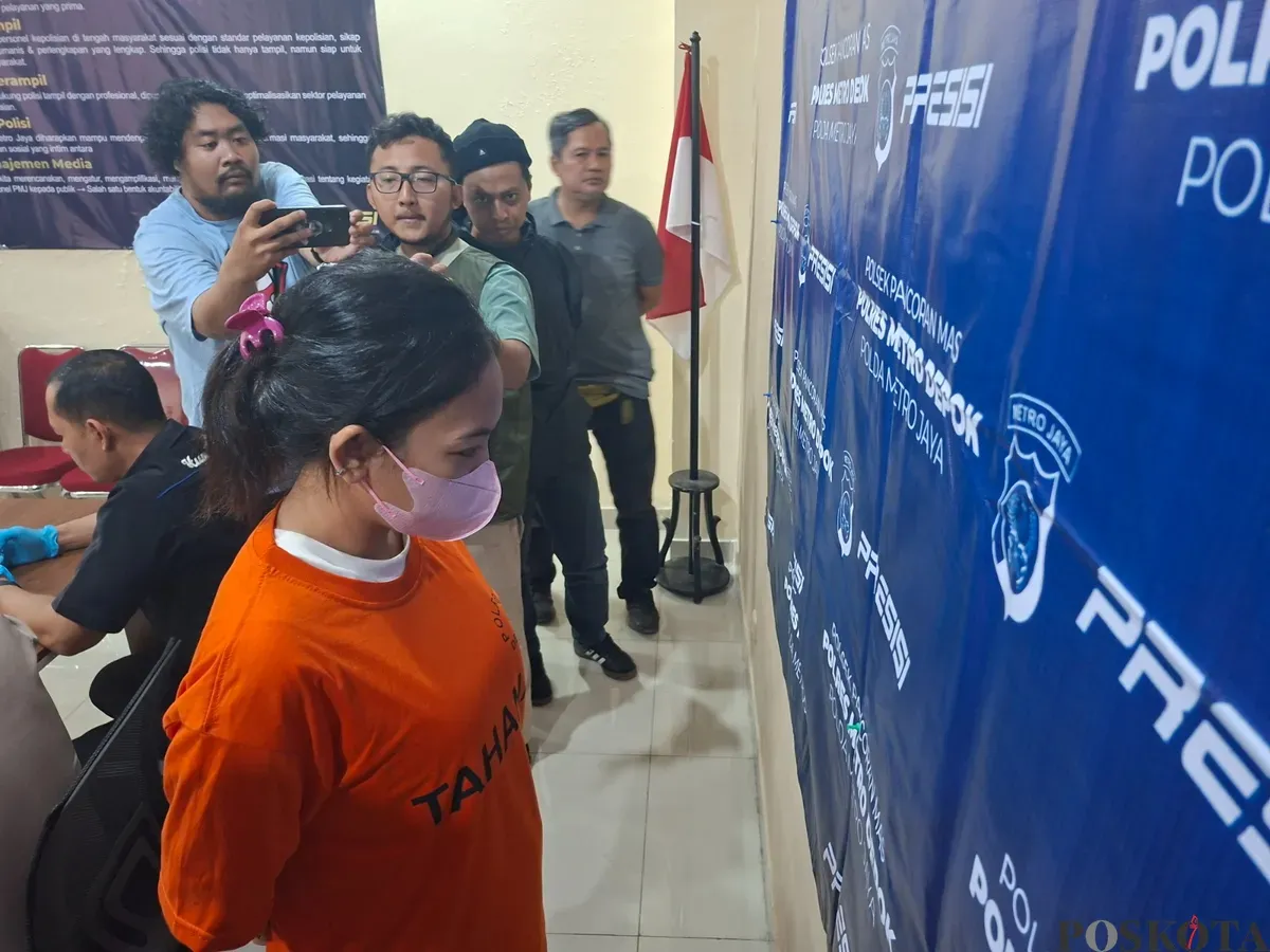 SPG pelaku pencuri Iphone berhasil ditangkap Polsek Pancoran Mas. (Sumber: Poskota/Angga Pahlevi)