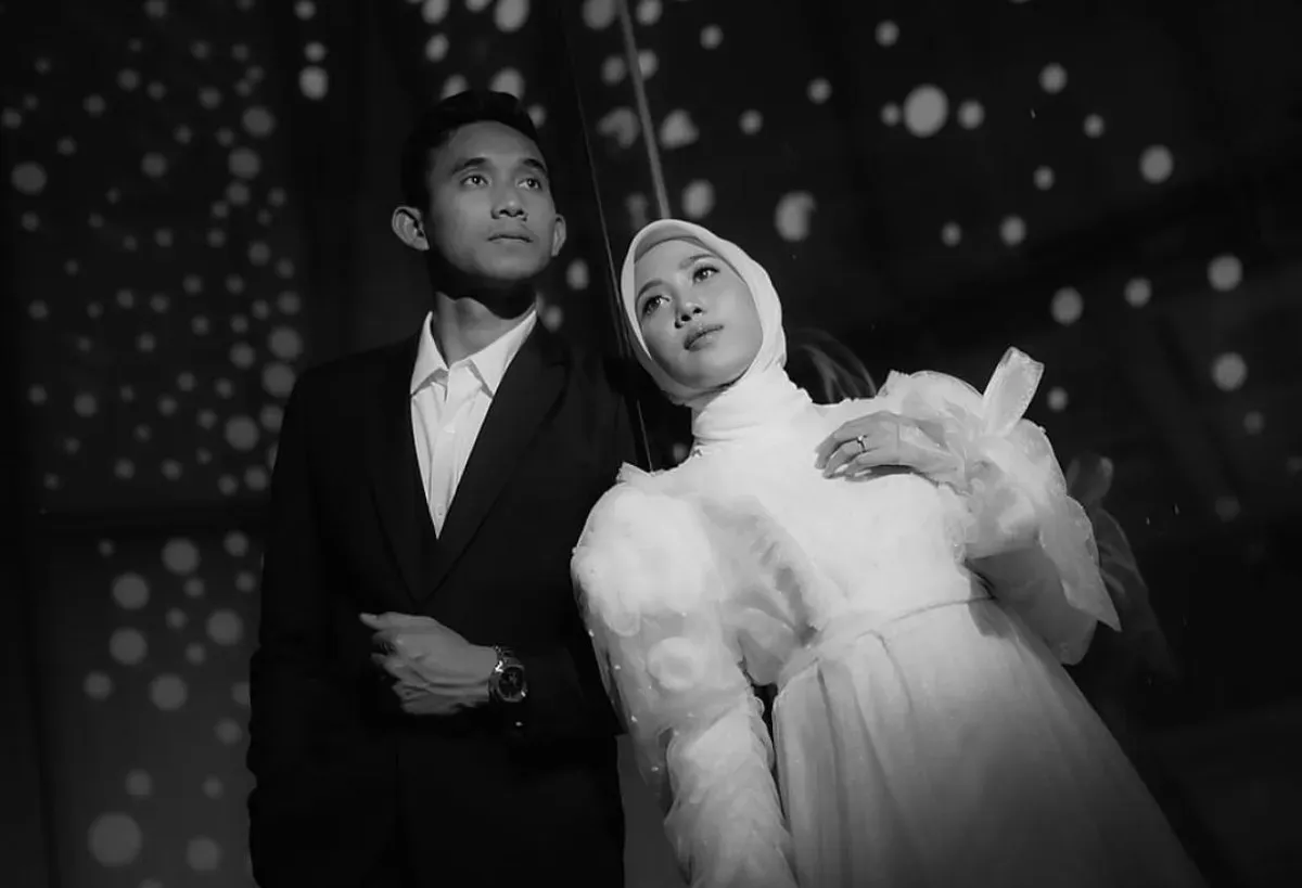 Bek andalan Timnas Indonesia sekaligus pemain Persija Jakarta, Rizky Ridho yang akan mempersunting Sendy Aulia. (Sumber: Instagram/@rizkyridhoramadhani)