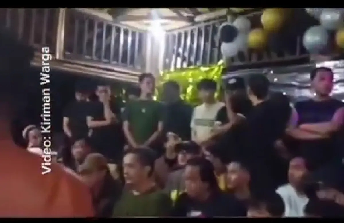 75 Pria Diduga Ikut Pesta Gay di Vila Puncak, Digerebek Tengah Malam oleh Polisi (Sumber: X/@MasBRO_back)