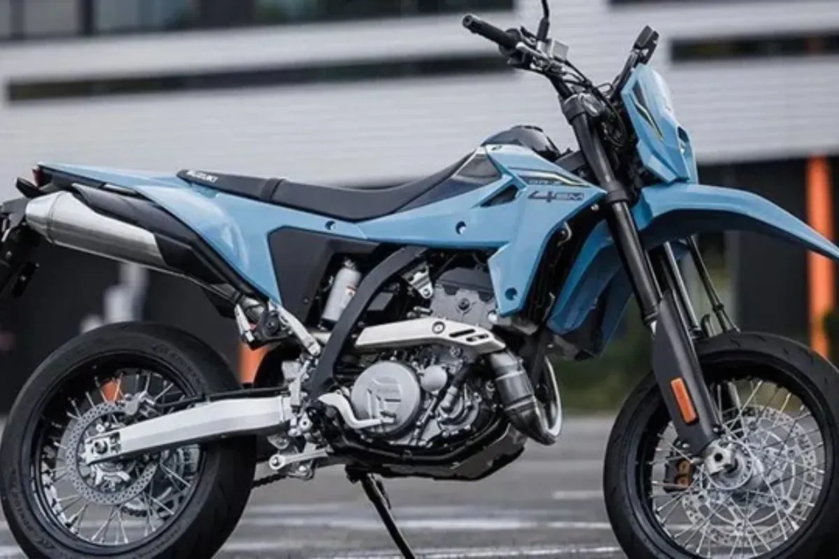 Suzuki DR-Z4SM, supermoto yang cocok buat sunmori. (Sumber: Suzuki)