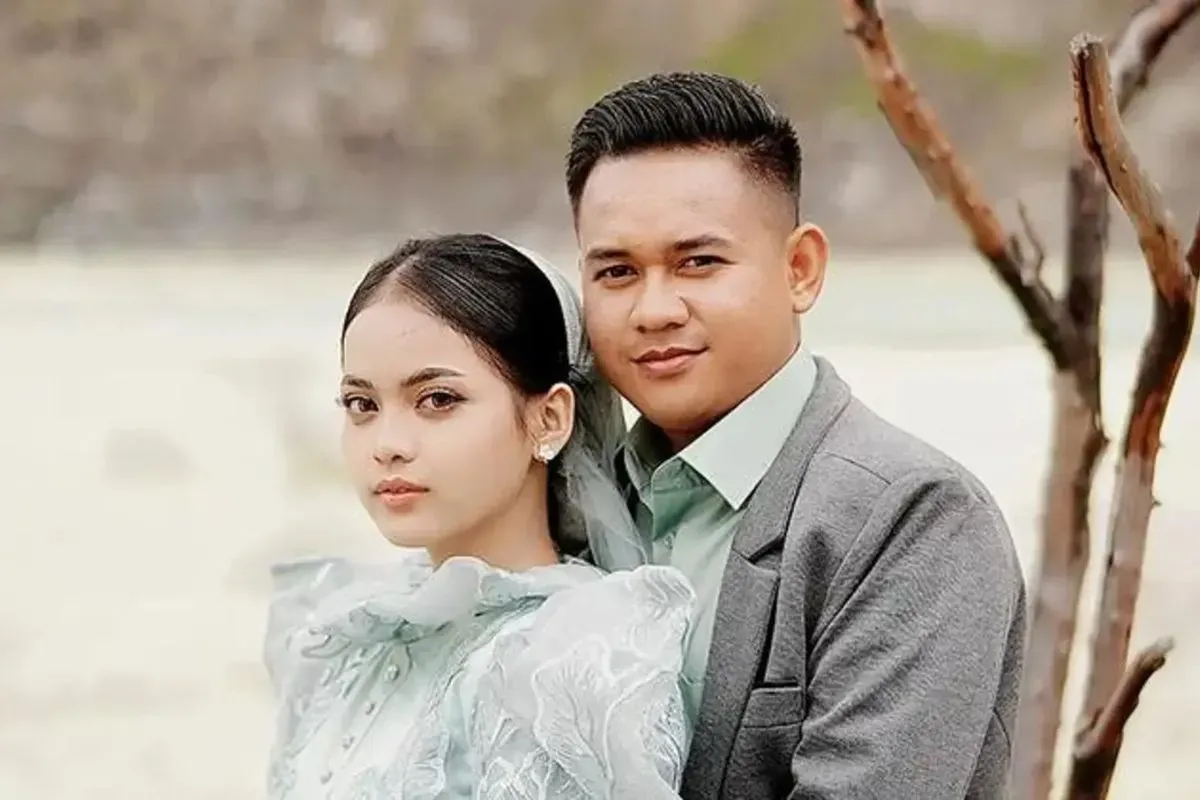 Putri DA beri klarifikasi usai isu keretakan rumah tangganya beredar. (Sumber: Instagram.com/wishnuaji28)
