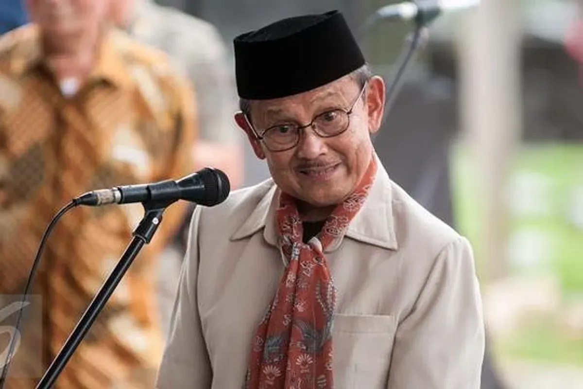Mengenang Sosok BJ Habibie yang Lahir pada 25 Juni 1936, Berikut Profil dan Perannya (Sumber: Instagram/b.jhabibie)
