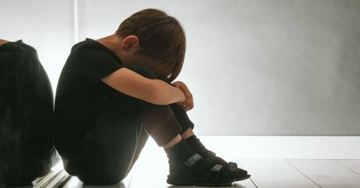 Anak 5 Tahun Asal RI Jadi Korban Kekerasan Brutal oleh Pria Tak Dikenal (Sumber: Pinterest)