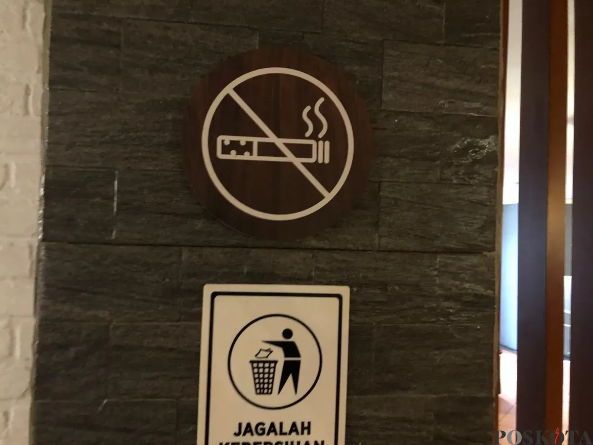 Ilustrasi - Kawasan Tanpa Rokok. (Sumber: Poskota/M. Tegar Jihad)