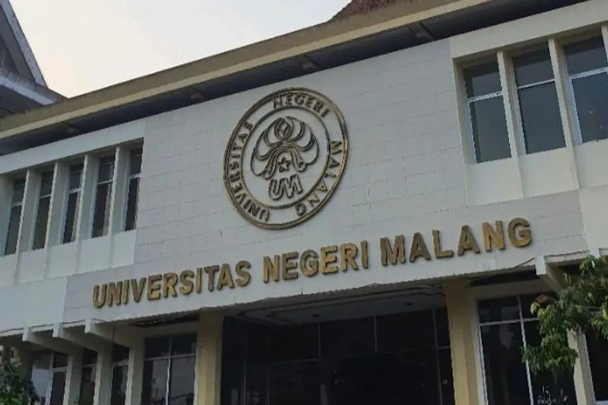 Setelah pengumuman hasil TMBK UM 2025, mahasiswa harus melakukan daftar ulang dan proses registrasi lainnya. (Sumber: Pinterest/alifwicaksonoo_)