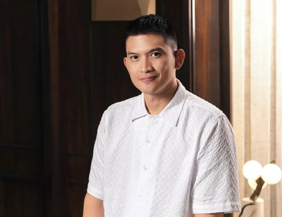 Ayah dari aktor sinetron ternama Rezky Aditya, Triyogo Drajatmoko viral karena kasus dugaan penelantaran anak. (Sumber: Instagram/@thereal_rezkyadhitya)