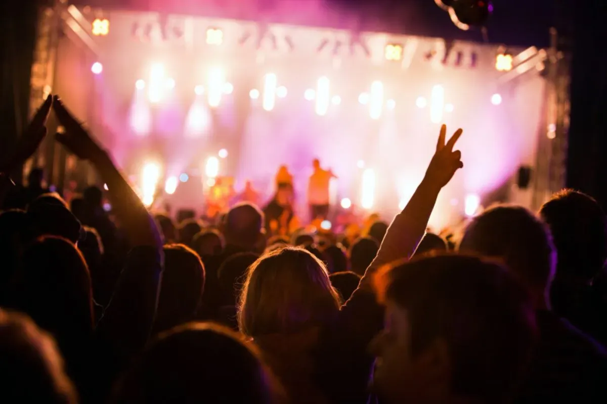 Serangan jarum suntik di festival musik Prancis. (Sumber: Freepik)