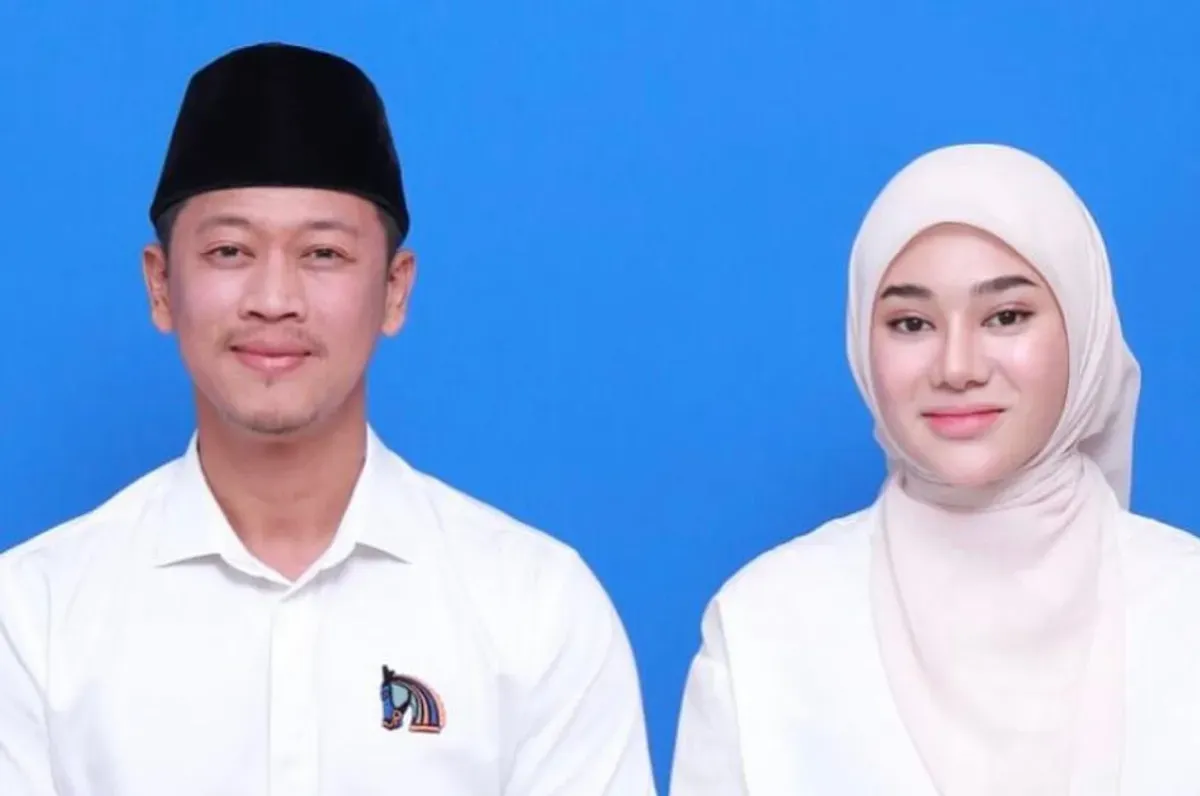 Potrait Clara Shinta dengan calon suami, Muhammad Alexander Assad. (Sumber: Instagram/@clarashintareal)