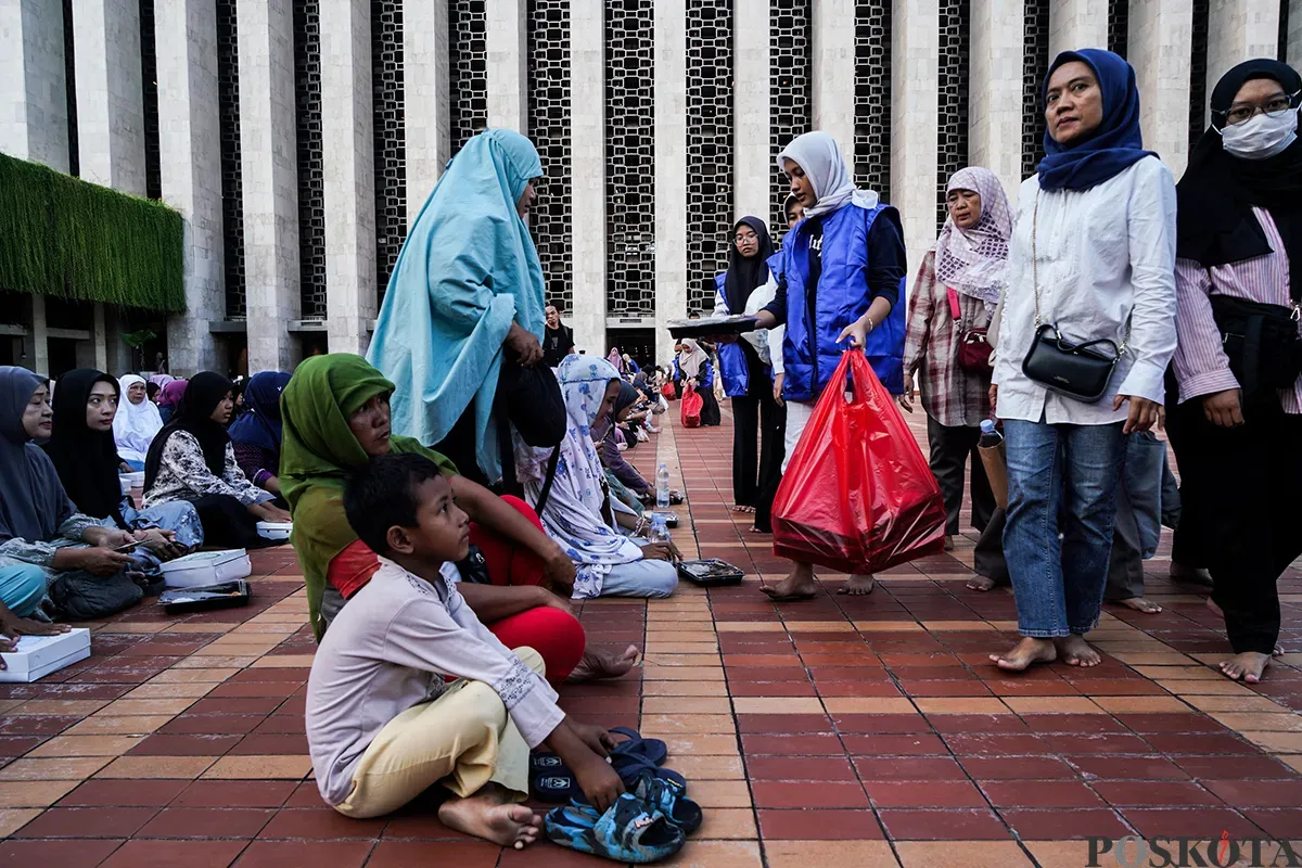 Ilustarsi, ajari anak-anak untuk memulai puasa di bulan Ramadhan sejak usia dini. (Sumber: Poskota/Bilal Nugraha Ginanjar)