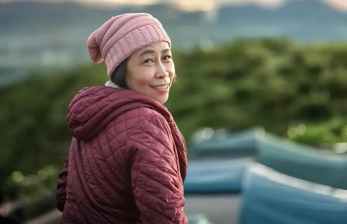 Sosok Mamak Pendaki atau Lilie Wijayati yang meninggal dunia saat mendaki di Puncak Gunung Carstensz. (Sumber: Instagram : @mamakpendaki)