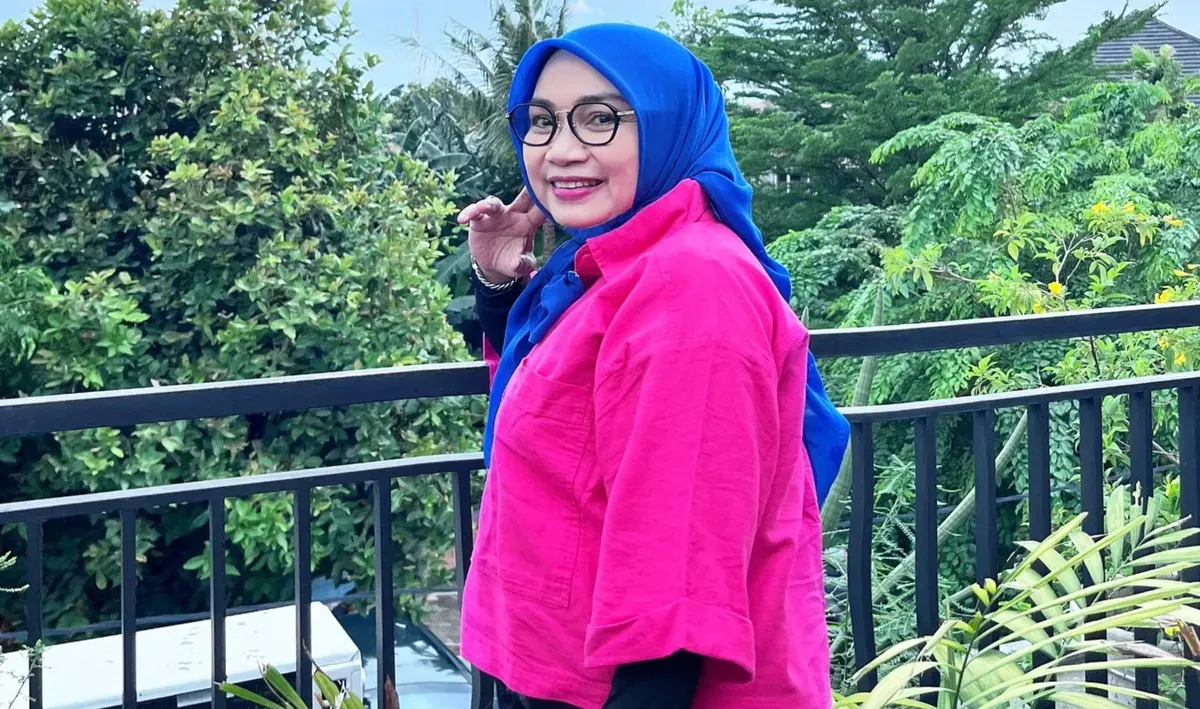 Profil Istri Wali Kota Bekasi Wiwiek Hargono yang memilih ngungsi ke hotel mewah ketika rumahnya kebanjiran disorot publik. (Sumber: Instagram Wiwiek Hargono)