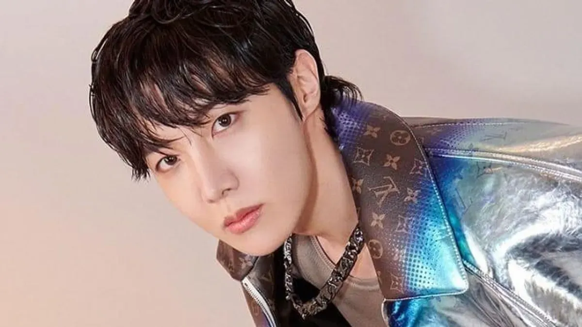 J-Hope BTS ternyata punya rumah mewah di Beverly Hills yang biaya sewanya bikin melongo, segini harga per bulannya!
