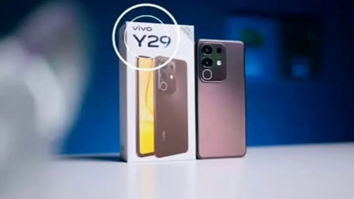 VIVO Y29 resmi meluncur di Indonesia pada 24 Februari 2025 dengan sejumlah peningkatan dari pendahulunya. Dibanderol sekitar Rp2 juta, ponsel ini menawarkan fitur menarik bagi pengguna. (Sumber: YouTube/Pencari Hp)