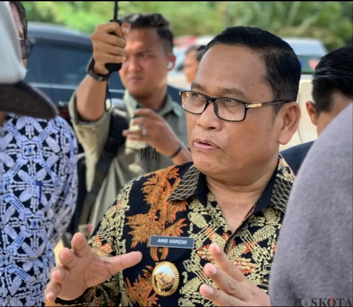 Wakil Bupati Lebak, Amir Hamzah saat menjelaskan program Sekolah Garuda. (Sumber: Poskota/Samsul Fatoni)