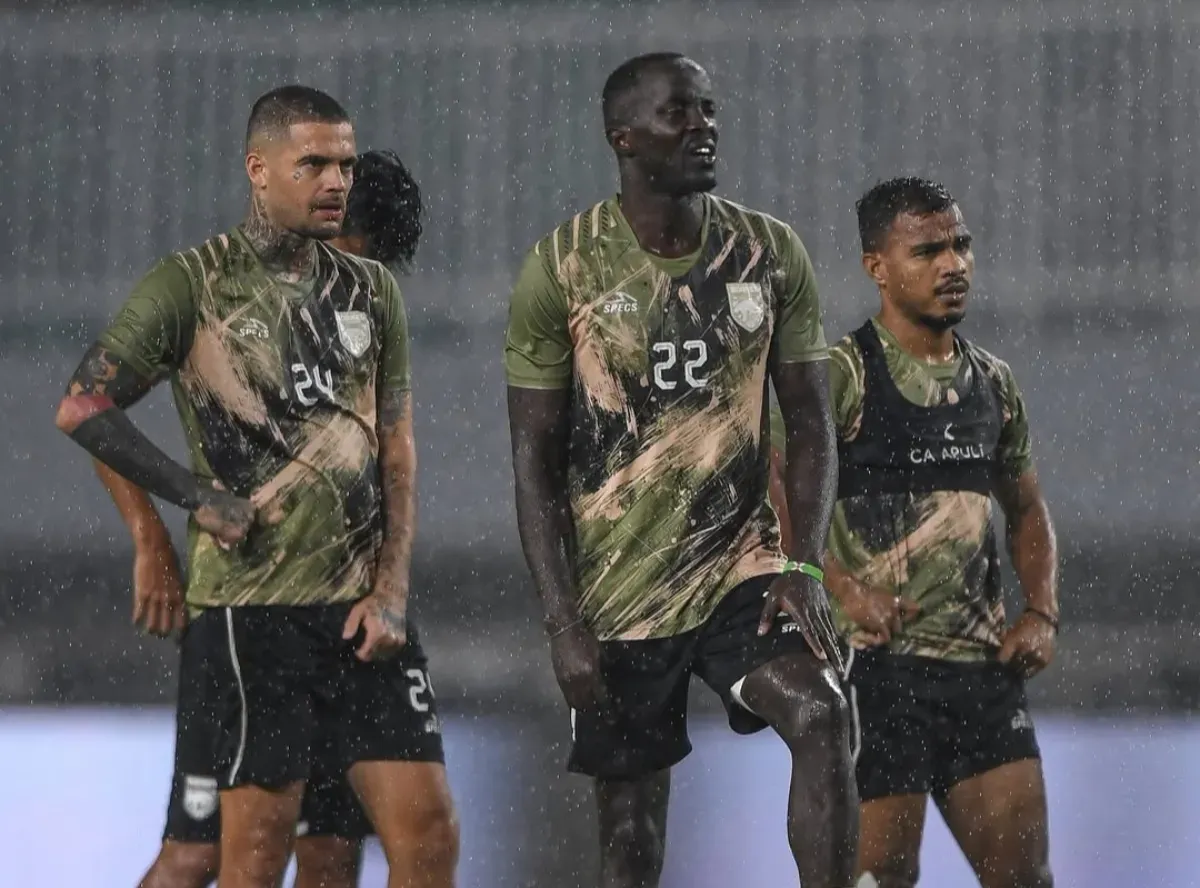 Skuad Borneo FC jalani Offical Training (OT) di Stadion Pakansari, Kab. Bogor, jelang laga melawan Dewa United. (Foto: Instagram/@borneofc.id)