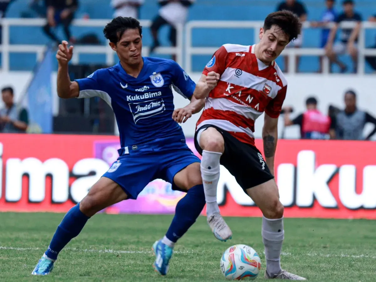 Jelang hadapi PSIS Semarang, pelatih Madura United keluhkan jadwal padat. (Sumber: X/ Madura United)