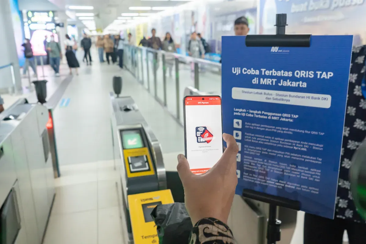 Aplikasi JakOne Mobile dari Bank DKI mulai terapkan QRIS Tap. (Sumber: Dok. Bank DKI)