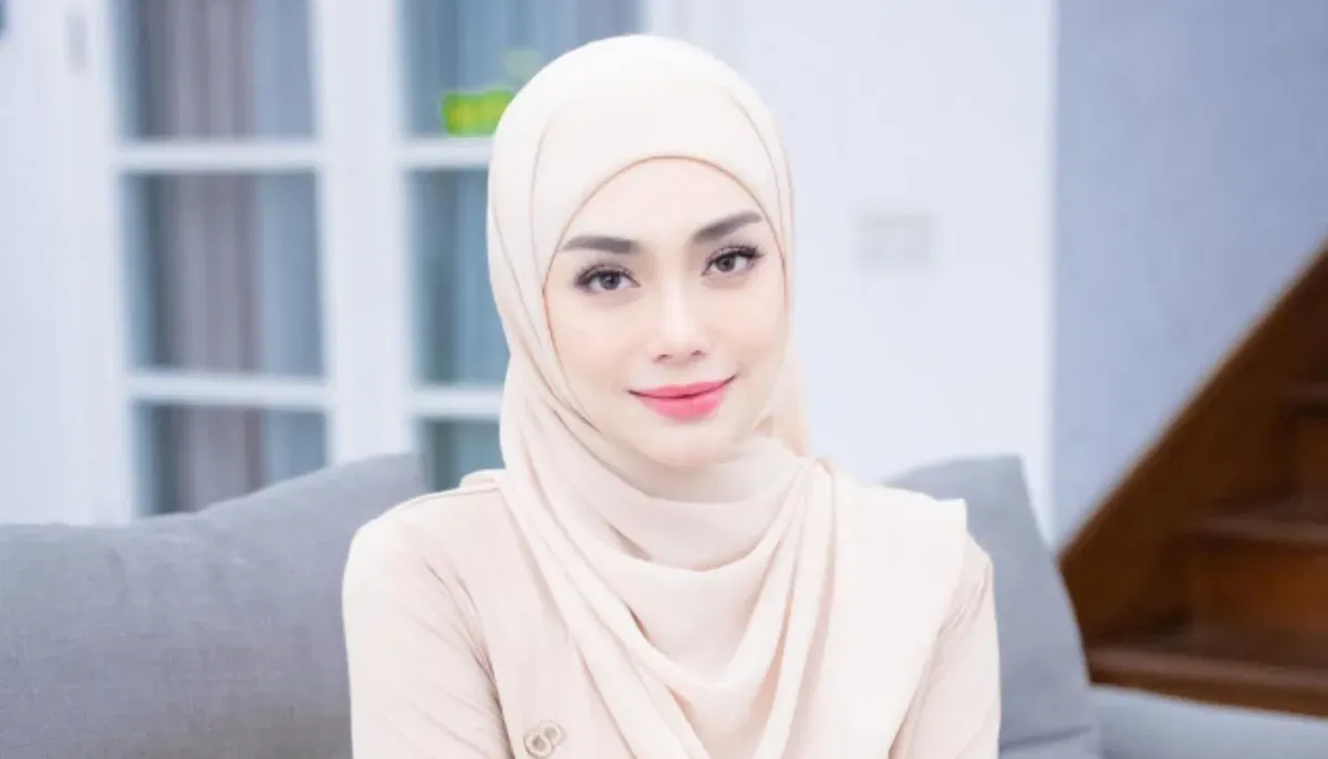 Celine Evangelista Jalani Ibadah Umrah Usai Jadi Mualaf (Sumber: Instagram/@caline_evangelista)