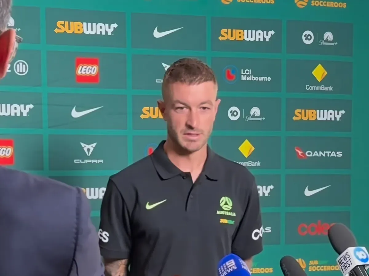 Striker Timnas Australia, Adam Taggart, menegaskan kesiapannya untuk memberikan kontribusi terbaik dalam laga kualifikasi Piala Dunia FIFA 2026. (Sumber: @socceroos)