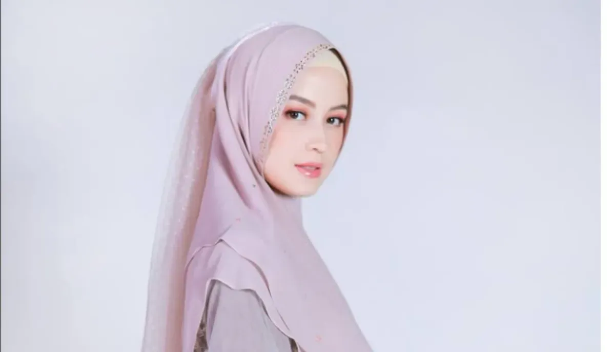 Keinginan Kuat Kimberly Ryder untuk Berhijab Usai Jalani Ibadah Umrah (Sumber: Instagram/@kimberlyryder)