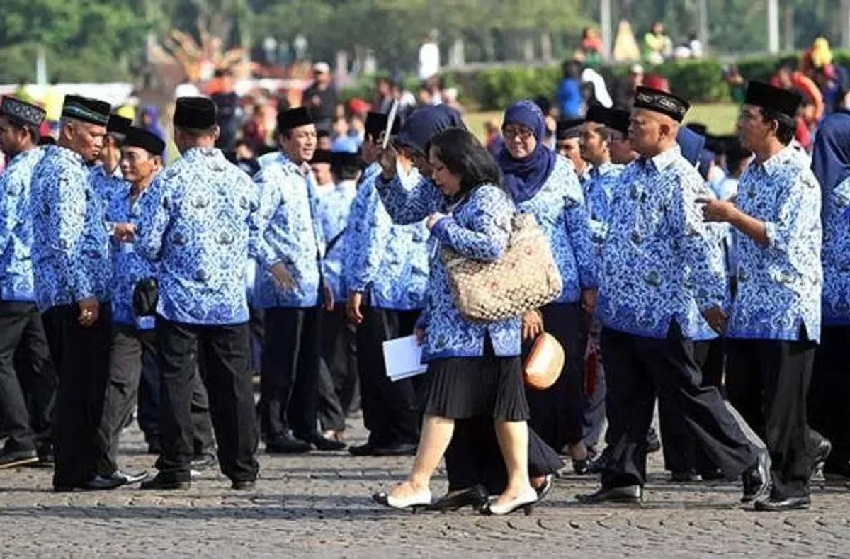 UU ASN 20/2023: Aturan baru yang mengubah nasib PNS, dari pemberhentian sementara hingga permanen. Siapkah Anda menghadapi perubahan ini? (Sumber: Pinterest)