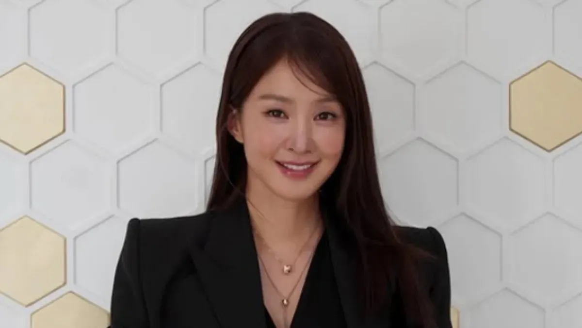 Sweet Home menjadi salah satu drama Korea terbaik yang diperankan Lee Si Young. Simak daftar Drakor lainnya yang dibintangi sang aktris di sini. (Sumber: Instagram/@leesiyoung38)