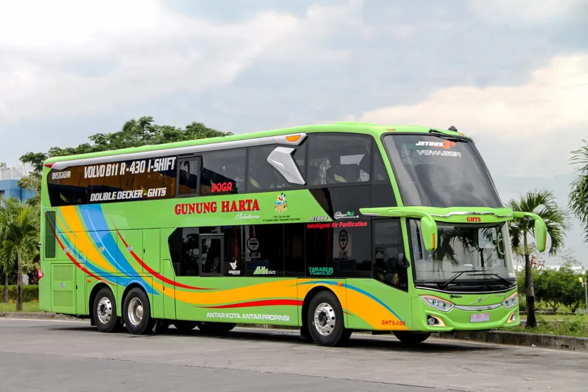 Perjalan mudik nyaman ke Jakarta dengan bus GHTS. (Sumber: gununghartasolutions.com)