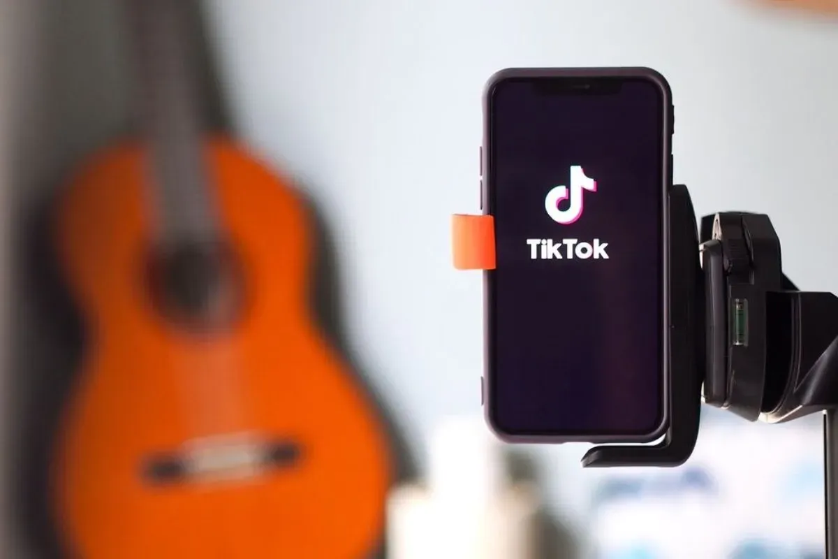 Cara melakukan live streaming game bagi pemula di TikTok agar menarik banyak penonton. (Sumber: Pinterest)