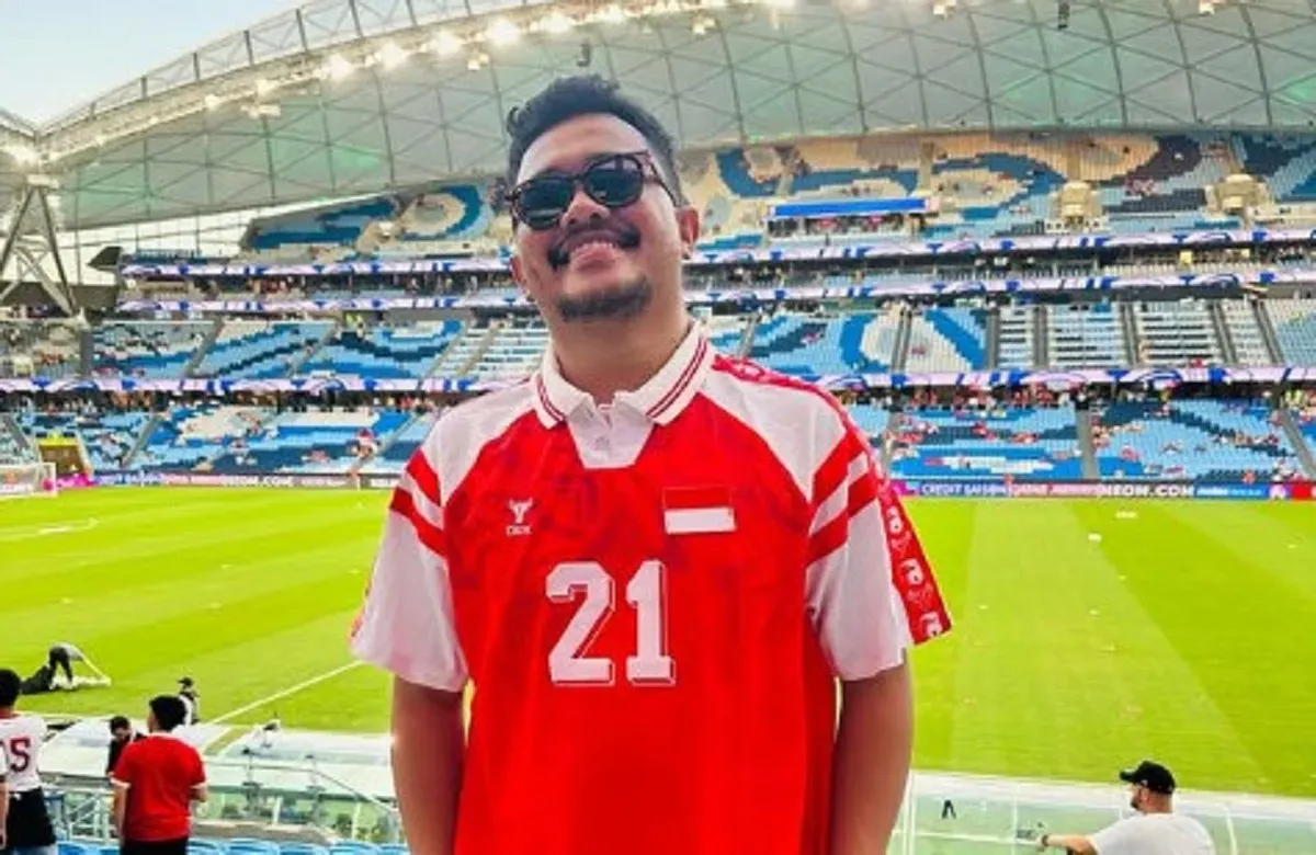 Komika, Sastra Silalahi dihujat oleh fans Timnas Indonesia. (Foto: Instagram/@sastra.silalahi)