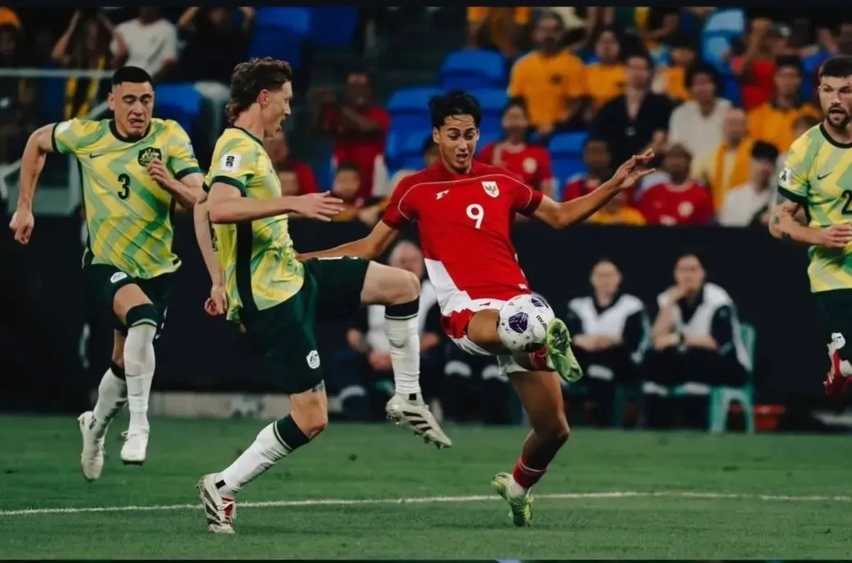 Terlalu ambisius, Patrick Kluivert dinilai menjadi penyebab kekalahan Timnas Indonesia (Sumber: Tangkapan layar/Instagram @gastonszermanph)