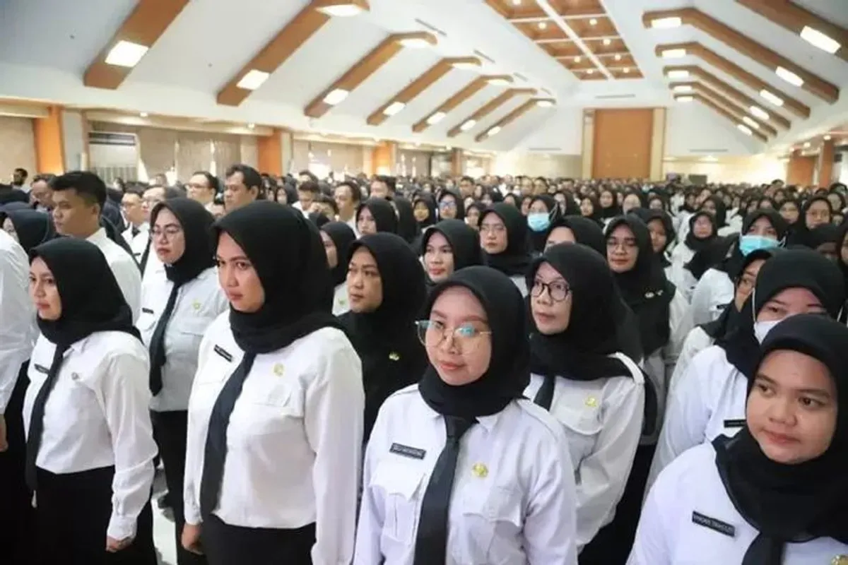 Pengangkatan PPPK dipercepat, memberikan harapan baru bagi ribuan honorer yang menunggu kepastian status kepegawaian. (Sumber: Pinterest)