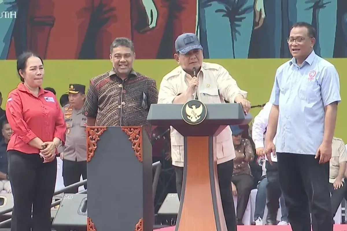 Presiden Prabowo Subianto akan bentuk Dewan Kesejahteraan Buruh Nasional. (Sumber: YouTube/Sekretariat Presiden)