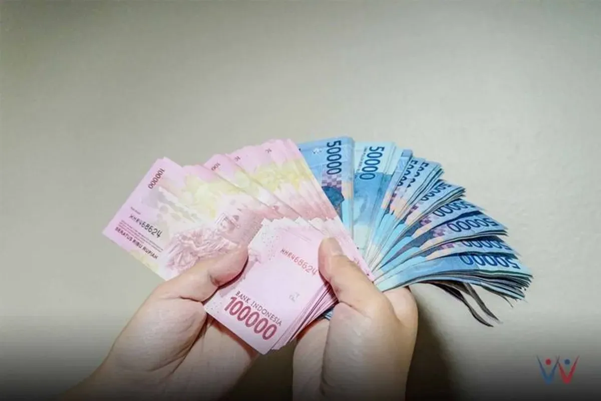 Pinjaman online legal merupakan solusi finansial berbasis teknologi yang terdaftar dan diawasi secara resmi oleh Otoritas Jasa Keuangan (OJK) di Indonesia. (Sumber: Pinterest)