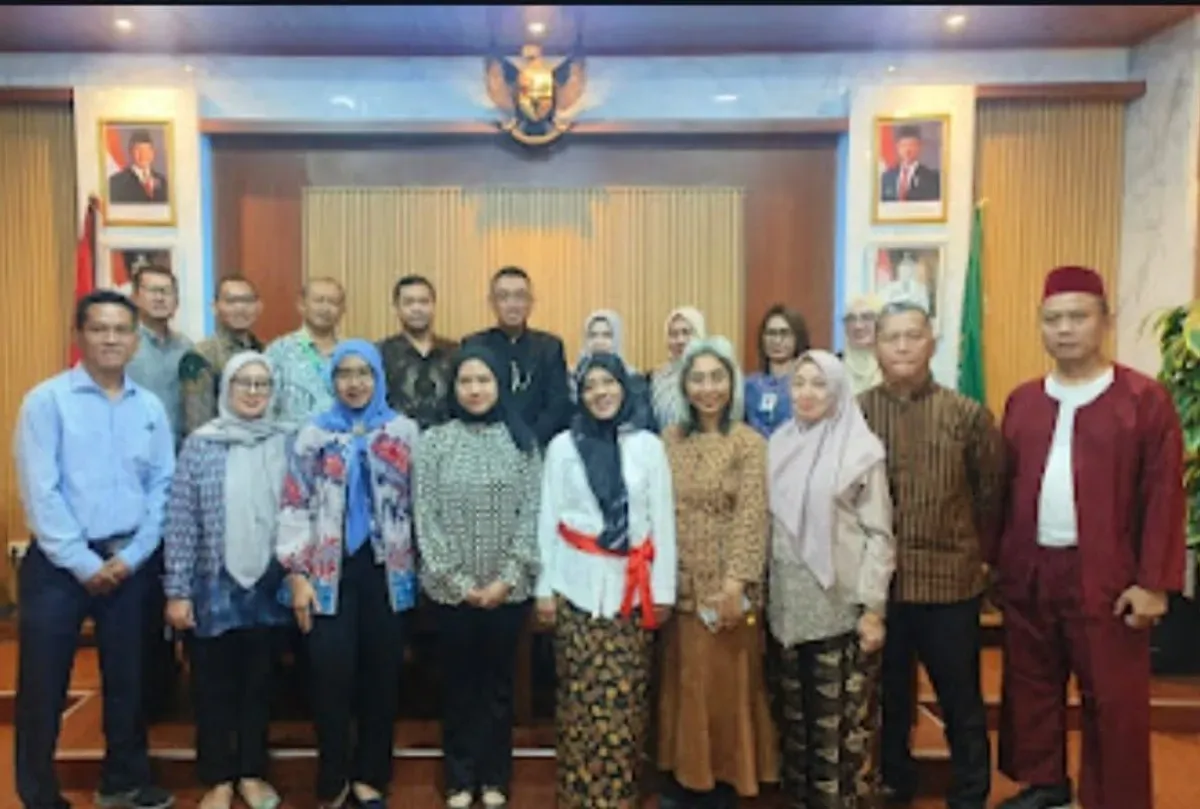 Disdukcapil Kota Bekasi bekerja sama dengan Rumah Sakit Jiwa di Kota Bekasi. (Sumber: Dok. PPID Disdukcapil Kota Bekasi)