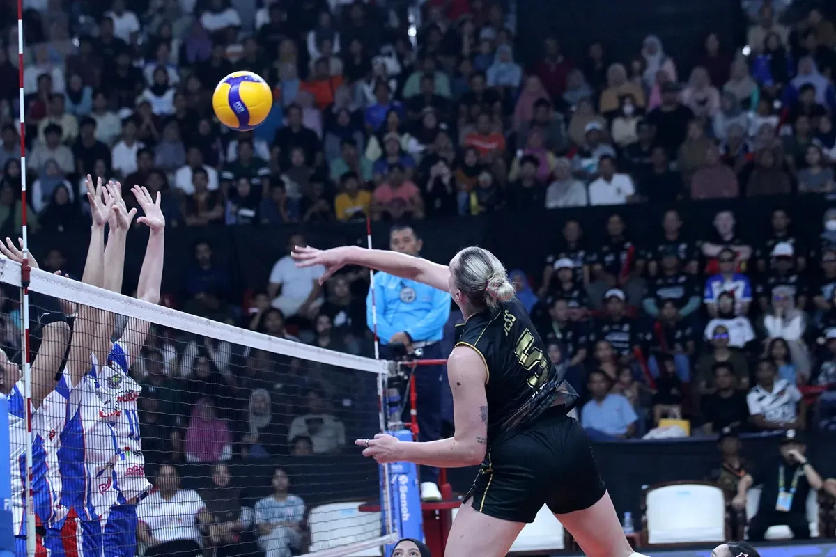 Hasil final four Proliga 2025 Jakarta Popsivo Polwan vs Jakarta Pertamina Enduro. (Sumber: Humas Proliga)