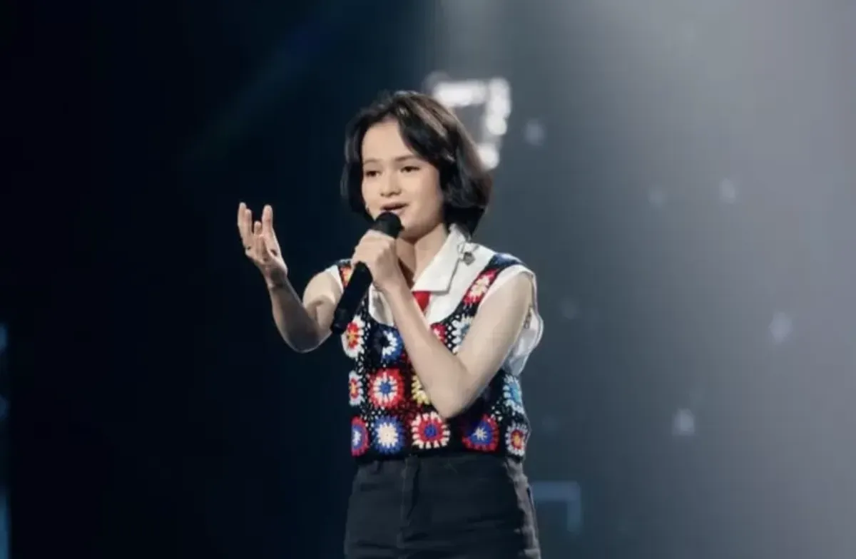 Mesa Hira, finalis Top 3 Indonesian Idol 2025 yang namanya menjadi perbincangan publik, tidak hanya karena prestasinya di dunia tarik suara, tetapi juga karena kontroversi yang mengiringinya. (Sumber: Instagram/@meisya.syahira))