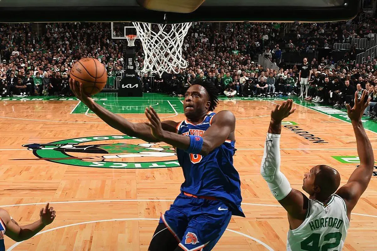 OG Anunoby, salah satu pemain yang tampil gemilang saat New York Knicks mengalahkan Boston Celtics di game 1 semifinal wilayah timur playoff NBA 2025. (Sumber: Instagram @nyknicks)